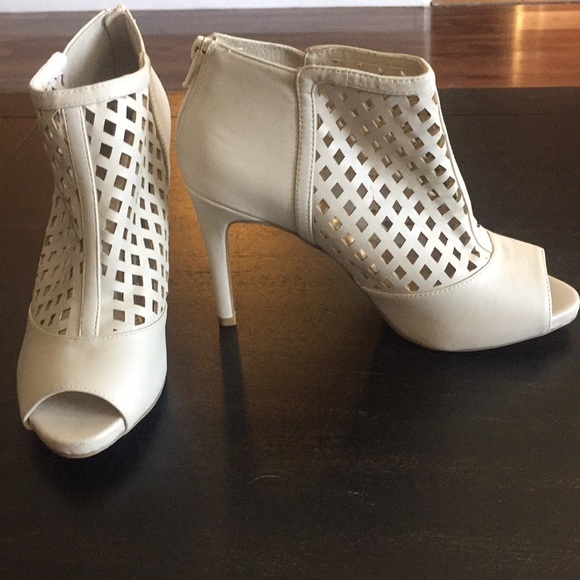 Jennifer Lopez Shoes - •J Lo• style caged heels beige